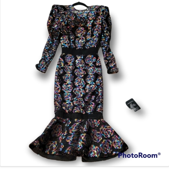 ๐คSOLD๐คZHIVAGO MOKAI NIGHTS SEQUINED LACE CALF-LENGTH DRESS - Picture 5 of 16